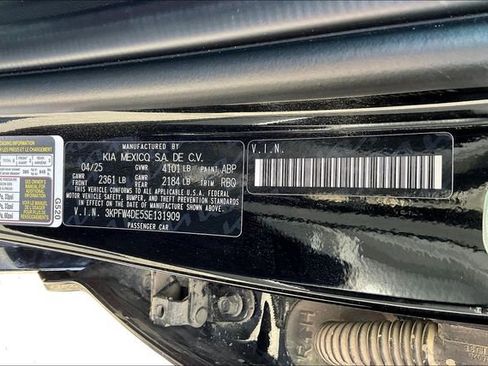 Used 2025 Kia K4 GT-Line w/ GT-Line Premium Package image 34