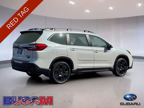 Used 2025 Subaru Ascent Bronze Edition w/ Onyx Package image 6