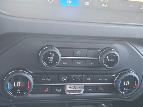 New 2025 Ford Bronco Big Bend image 19