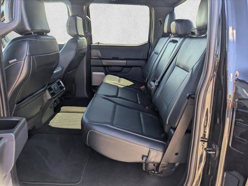 Used 2024 Ford F150 Lariat AWD/4WD image 17