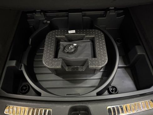 Used 2022 Cadillac XT4 Sport image 13