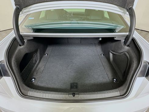 Used 2024 Audi A6 Premium Plus image 30