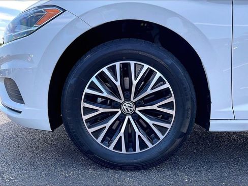 Used 2021 Volkswagen Jetta SE FWD image 10