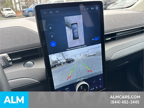 Used 2024 Ford Mustang Mach-E Premium image 33