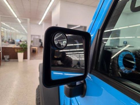 Used 2017 Jeep Wrangler Sport w/ Quick Order Package 24S AWD/4WD image 30