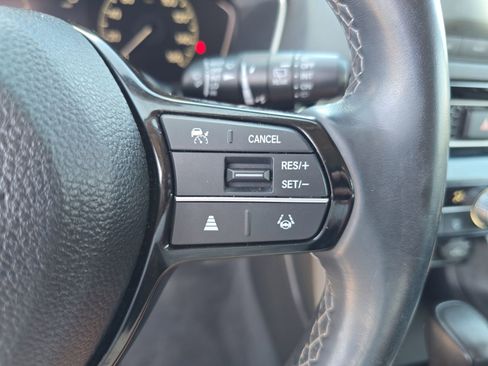 Used 2023 Honda Civic EX-L image 24