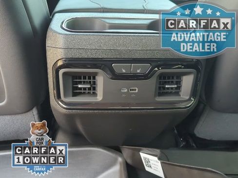 Used 2025 GMC Sierra 2500 AT4X image 23