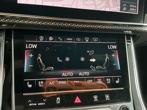 Used 2023 Audi SQ8 Prestige AWD/4WD image 18