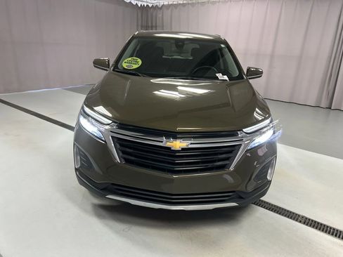Used 2024 Chevrolet Equinox LT image 2