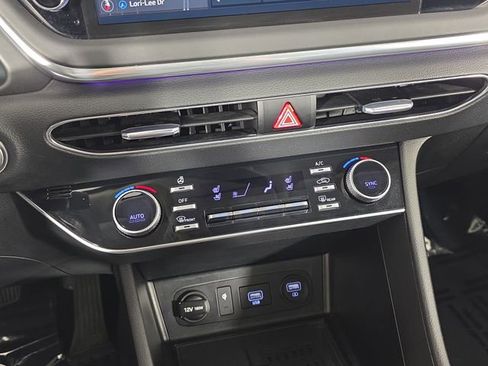 Used 2021 Hyundai Sonata Limited image 24