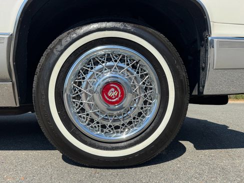 Used 1991 Cadillac Brougham image 67