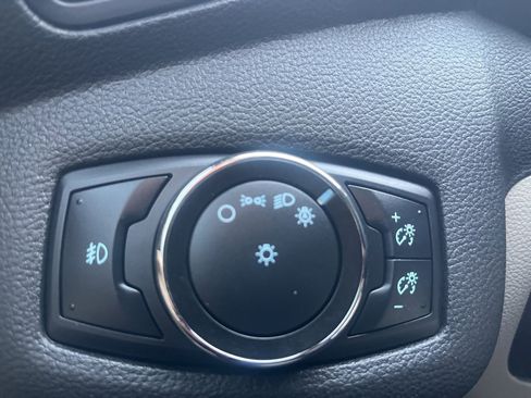 Used 2014 Ford Escape SE w/ SE Chrome Package image 23