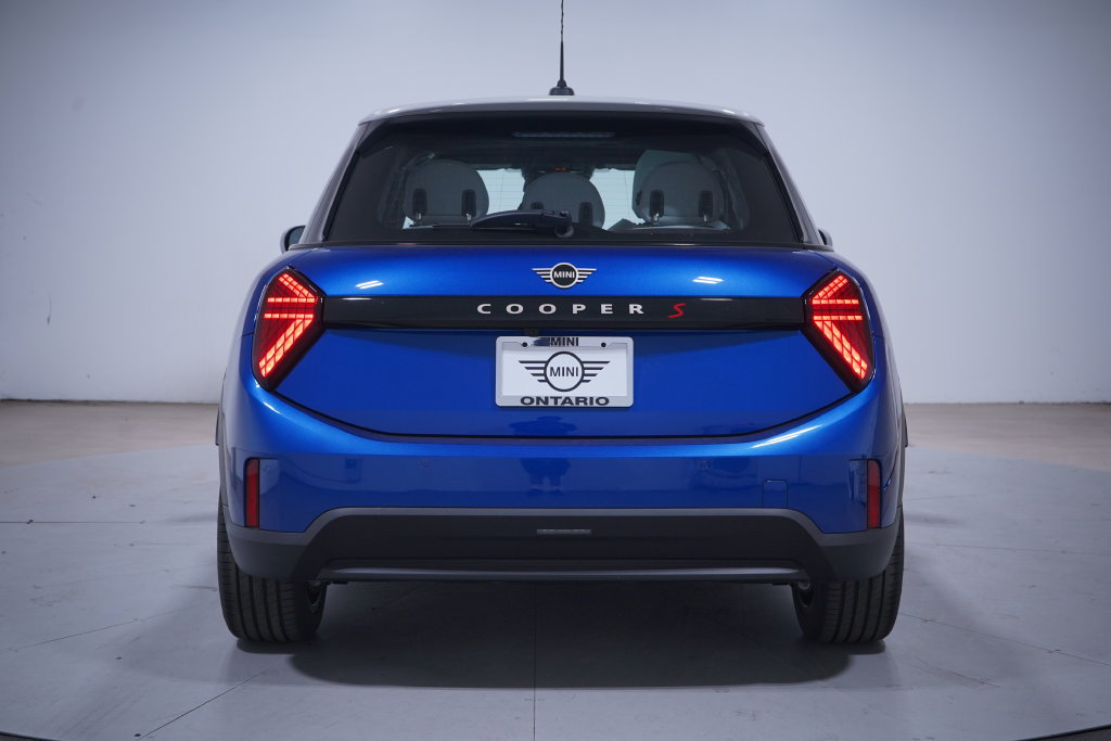 New 2026 MINI Cooper S FWD image 5