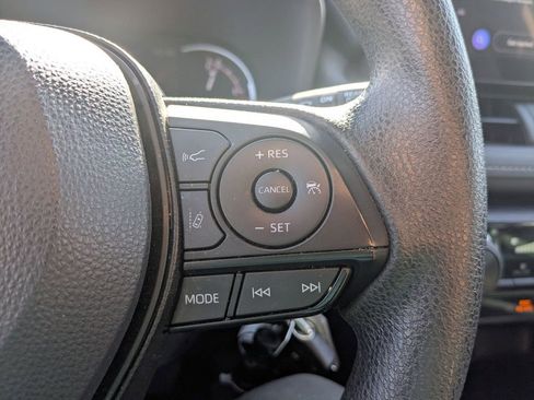 Used 2024 Toyota RAV4 LE image 16