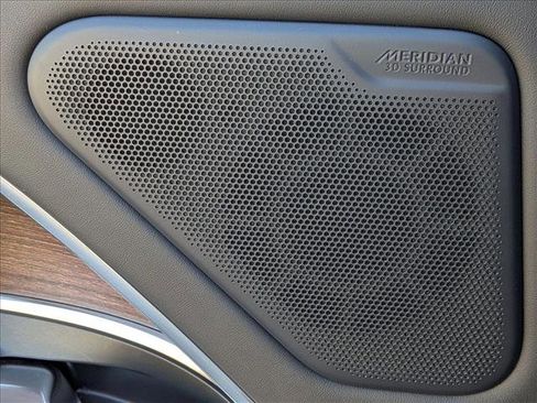 Used 2022 Land Rover Range Rover SE image 16