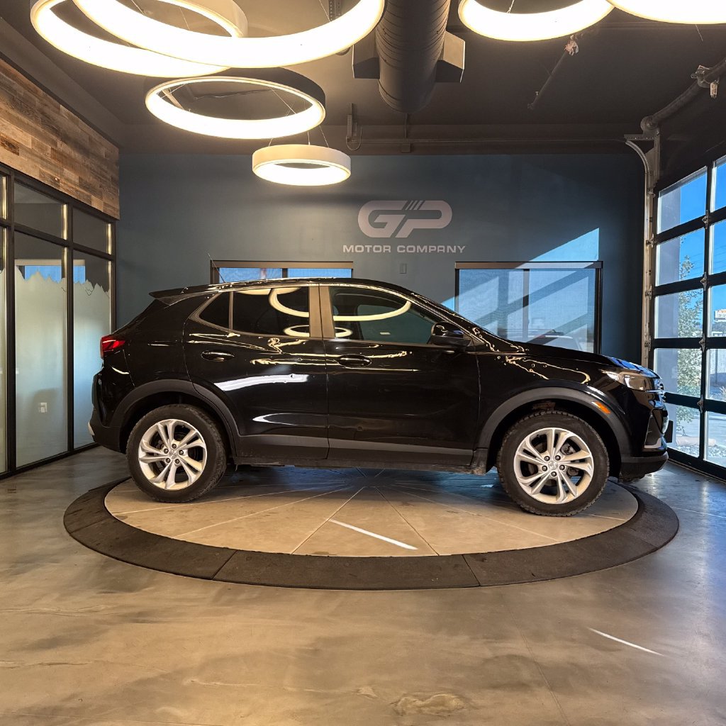 Used 2020 Buick Encore GX Preferred w/ Cold Weather Comfort Package AWD/4WD image 2