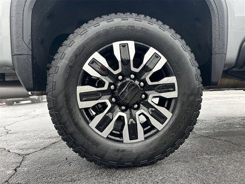 Used 2026 GMC Sierra 2500 Denali Ultimate image 18