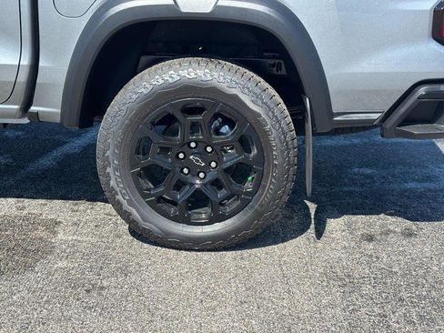 New 2026 Chevrolet Colorado Trail Boss AWD/4WD image 4