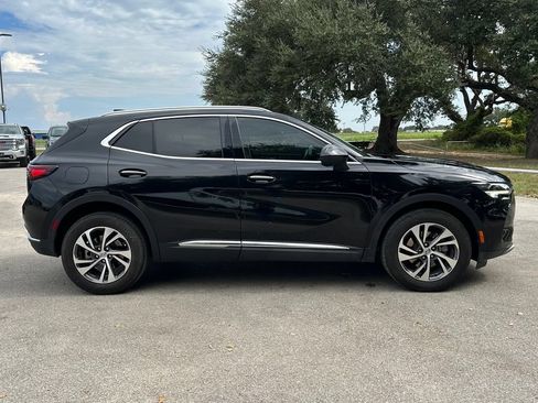 Used 2022 Buick Envision Essence w/ Technology Package I FWD image 4