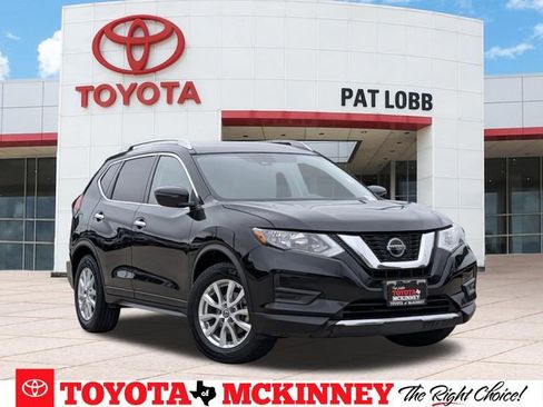 Used 2019 Nissan Rogue SV FWD image 1