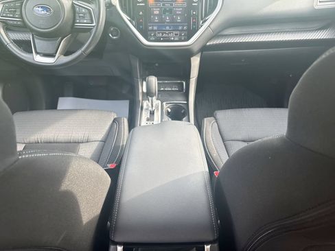 Used 2023 Subaru Ascent Premium w/ Convenience Package AWD/4WD image 31