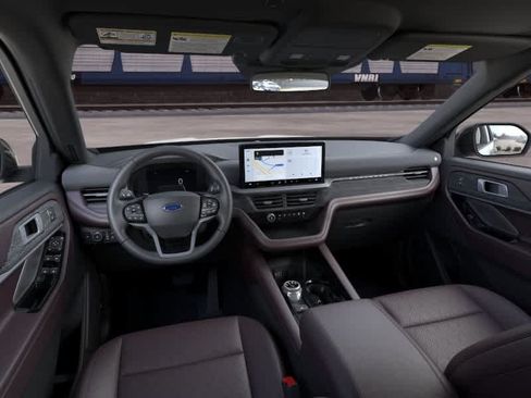 New 2026 Ford Explorer Platinum RWD image 9