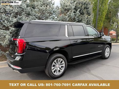 Used 2025 GMC Yukon XL Denali AWD/4WD image 9
