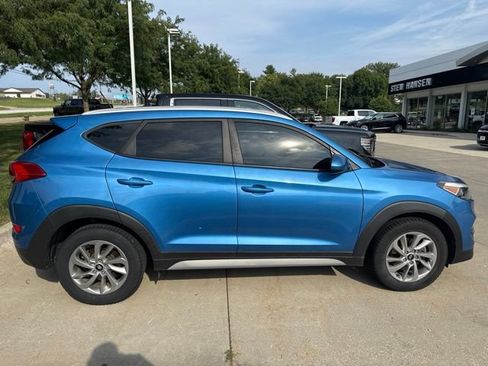 Used 2017 Hyundai Tucson SE w/ SE Popular Package 02 FWD image 7