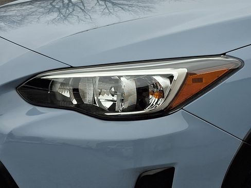 Used 2021 Subaru Crosstrek 2.0i image 9