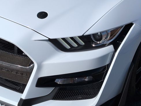 Used 2022 Ford Mustang Shelby GT500 w/ Handling Package image 6