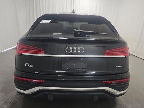 Used 2022 Audi Q5 2.0T Premium Plus w/ Premium Plus Package image 5