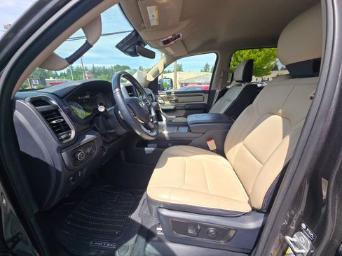 Used 2021 RAM 1500 Limited AWD/4WD image 21