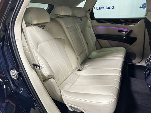 Used 2019 Bentley Bentayga V8 Sport Utility 4D image 25