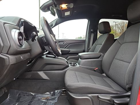 Certified 2023 Chevrolet Colorado LT w/ LT Convenience Package image 13