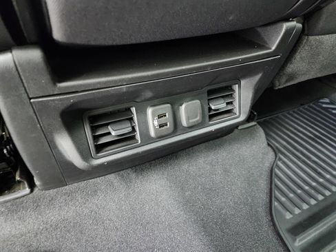 Used 2023 GMC Sierra 2500 SLE w/ SLE Convenience Package image 34