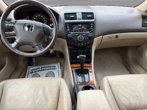Used 2004 Honda Accord EX image 16