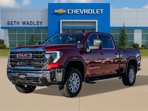 Used 2024 GMC Sierra 2500 SLE w/ SLE Value Package; image 3