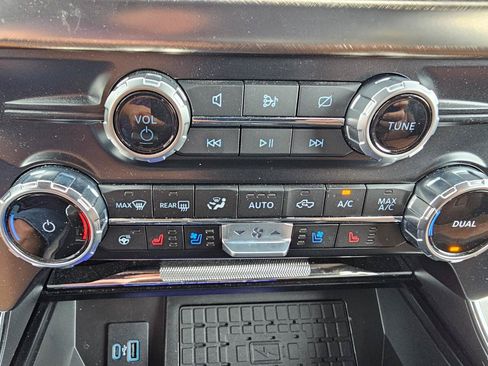 Used 2023 Ford F150 King Ranch w/ Equipment Group 601A High AWD/4WD image 50