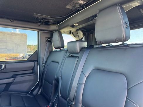 New 2025 Ford Bronco Outer Banks image 14