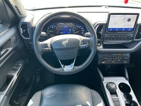 Used 2023 Ford Bronco Sport Outer Banks w/ Tech Package AWD/4WD image 15