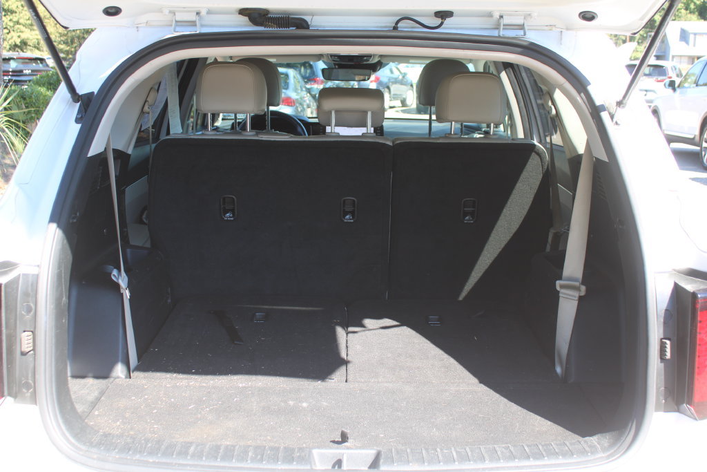 Certified 2023 Kia Sorento S w/ Panoramic Sunroof Package FWD image 10