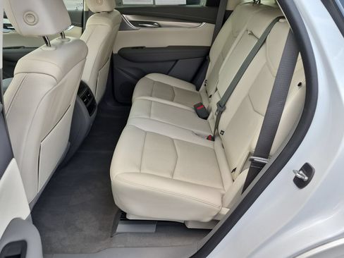 Certified 2023 Cadillac XT5 Premium Luxury w/ LPO, Floor Liner Package AWD/4WD image 24