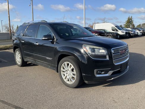 Used 2016 GMC Acadia Denali image 2