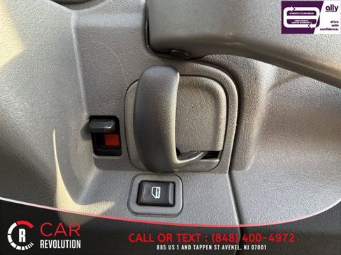 Used 2022 Chevrolet Express 3500 LS image 35