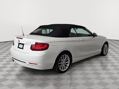 Used 2017 BMW 230i Convertible RWD image 8