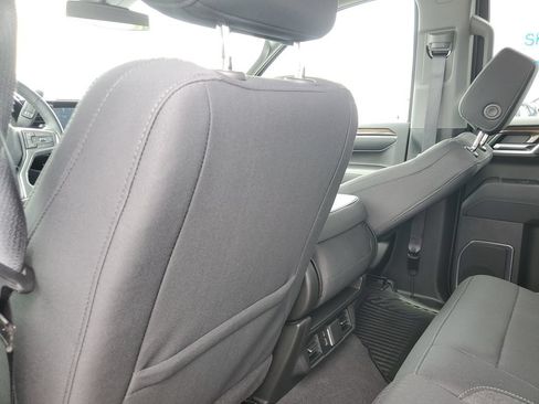 Certified 2024 Chevrolet Silverado 1500 LT AWD/4WD image 33