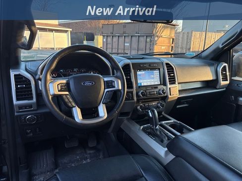 Used 2018 Ford F150 Lariat w/ Equipment Group 502A Luxury image 6