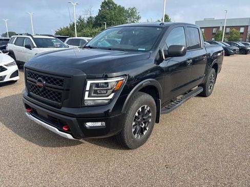 Used 2021 Nissan Titan PRO-4X w/ Off Road Protection Package AWD/4WD image 1