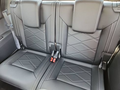 New 2026 Volkswagen Atlas SE AWD/4WD image 9