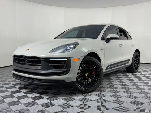 Used 2025 Porsche Macan GTS image 1